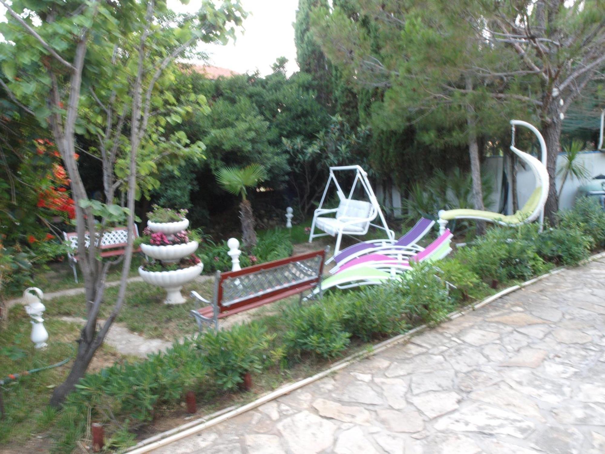 Apartments And Bungalows Vila Dalibor 宁 外观 照片